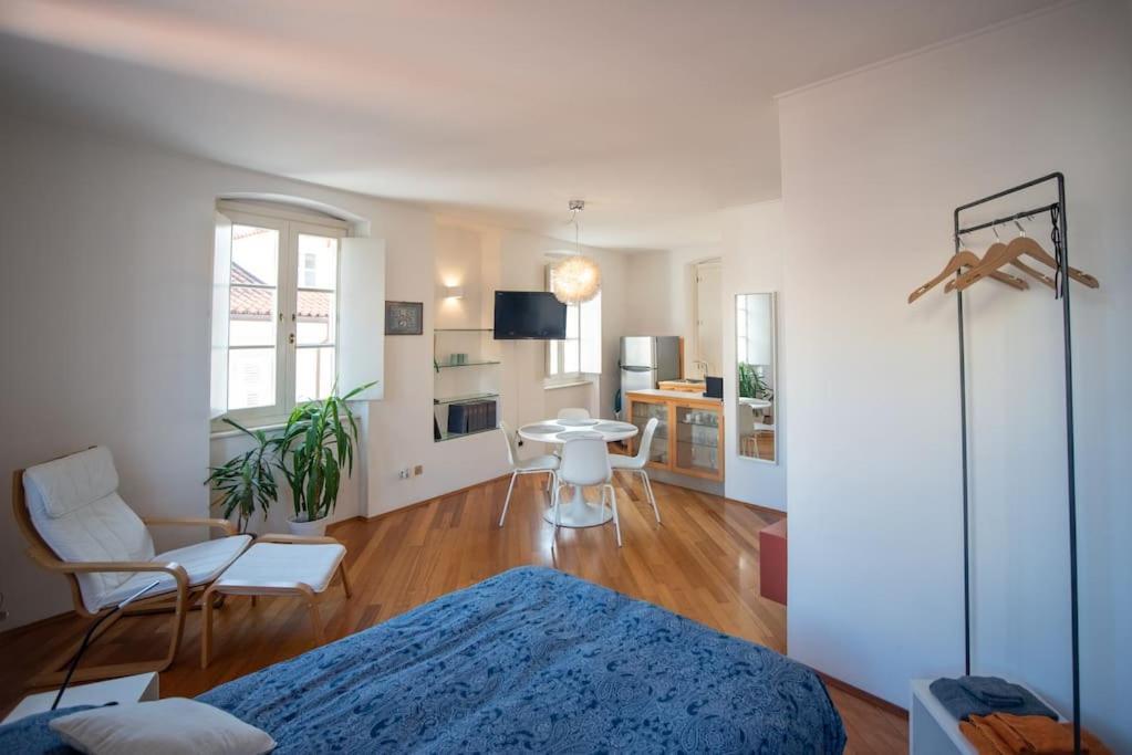 Torretta10 - Studio Apartment Trieste Exterior photo